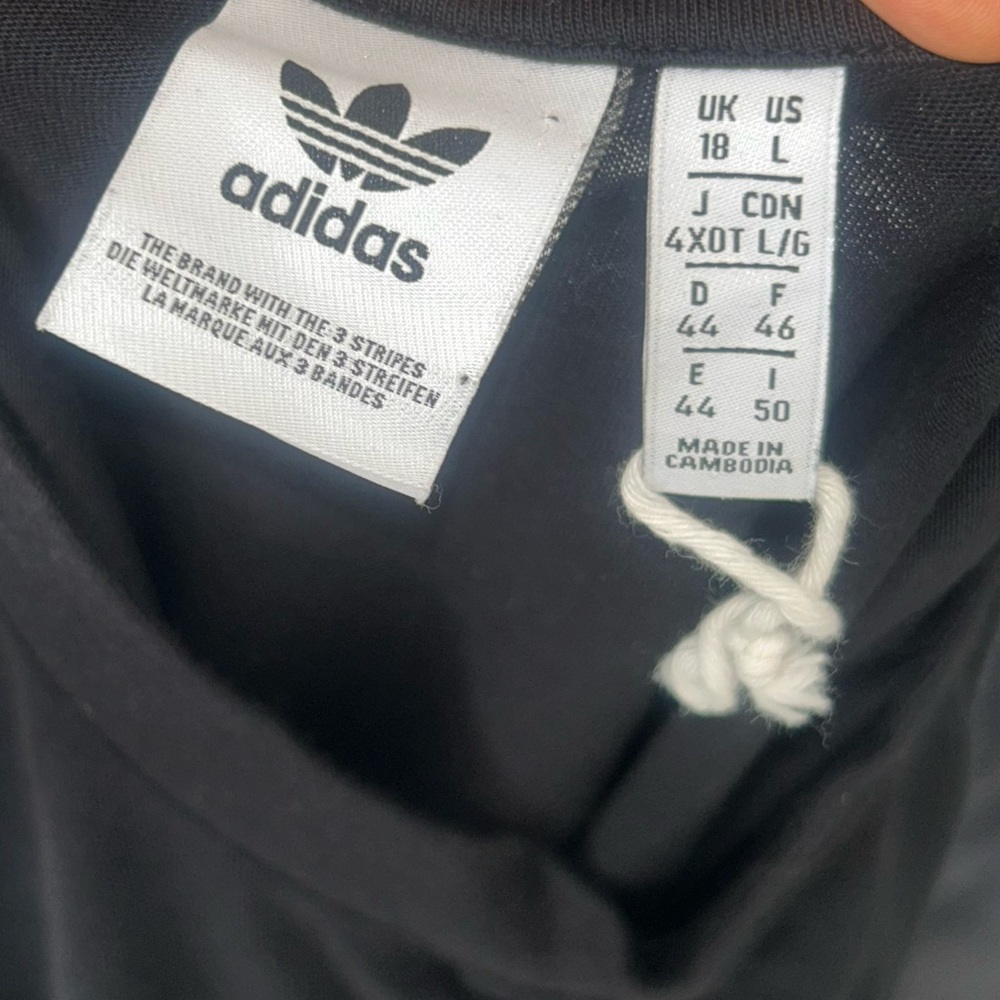 Adidas Black Ruched Drawstring cropped T-Shirt - Picture 4 of 4